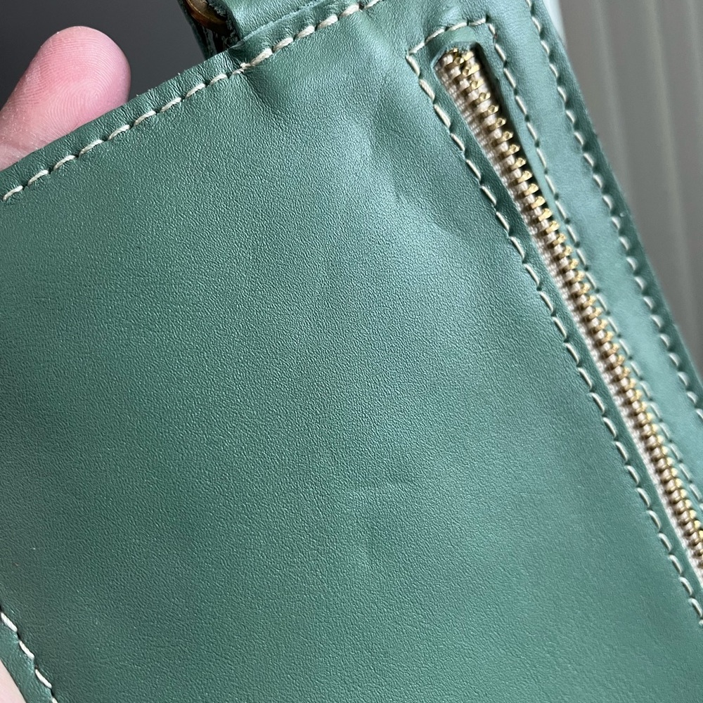 Portland Leather Adriana Pouch - Picture 5 of 5
